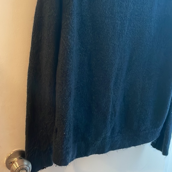 Supersoft navy blue sweater - Picture 5 of 6
